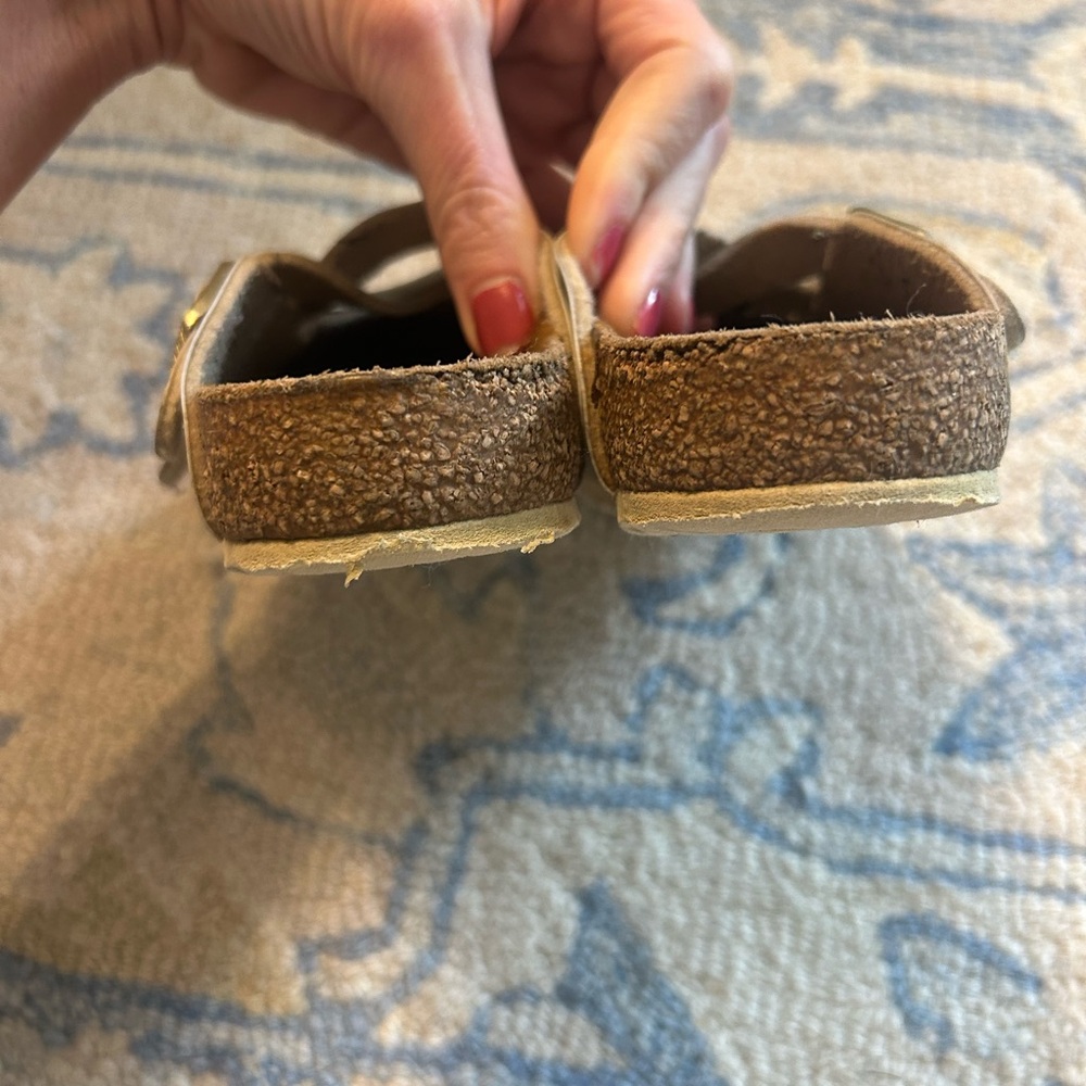 Birkenstock Metallic Buckle Strap mule shoes size 30 or 12-12.5 girls - Picture 7 of 7